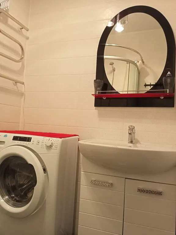 Двухкомнатные апартаменты рядом с озером