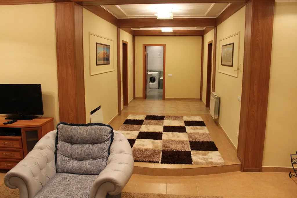 Коттедж 7-комнатный Дом — Эсто-Садок