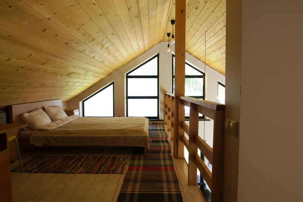 Стильный коттедж с баней и купелью