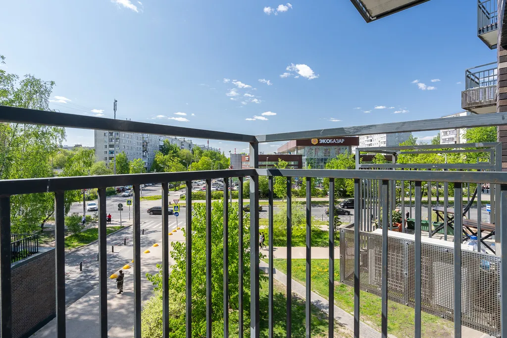 Студия возле Ледовой Арены