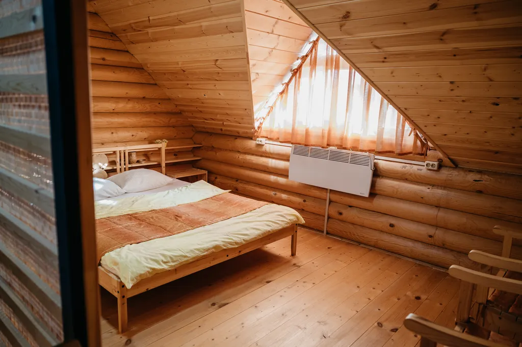 Семейный номер гостевого центра на берегу пруда (прокат снегохода)