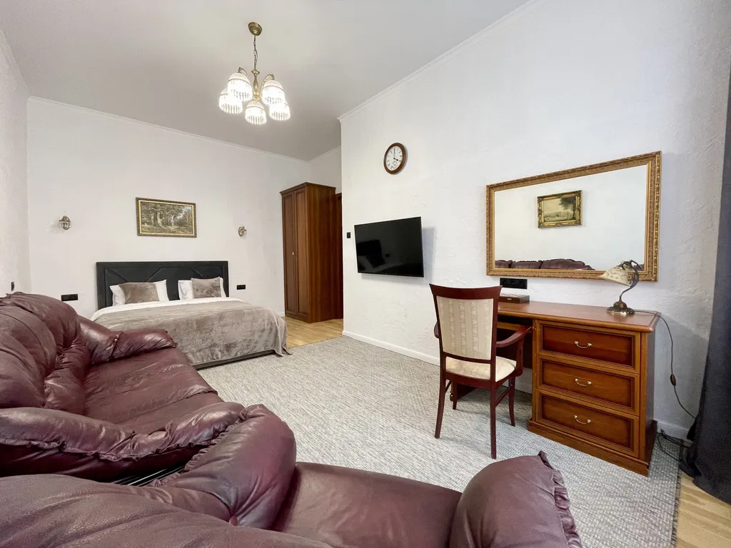 Квартира Однокомнатная квартира у метро Чкаловская, исторический центр СПб — Санкт-Петербург