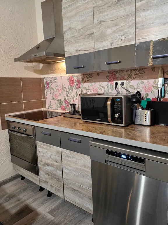 Дом все включено-с баней, камином бильярдым залом и мангальной зоной