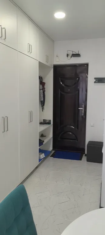 Уютная студия в центре с видом на горы