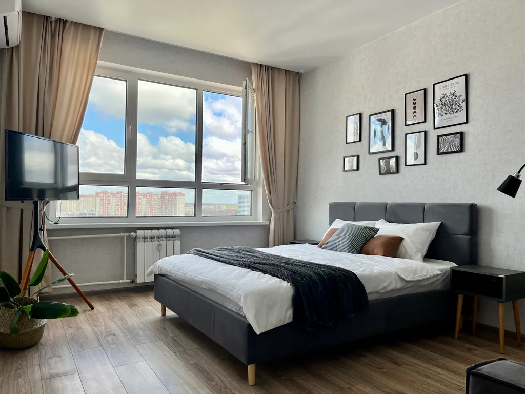 Трехкомнатная квартира Мегаполис — аренда посуточно в Воронеж