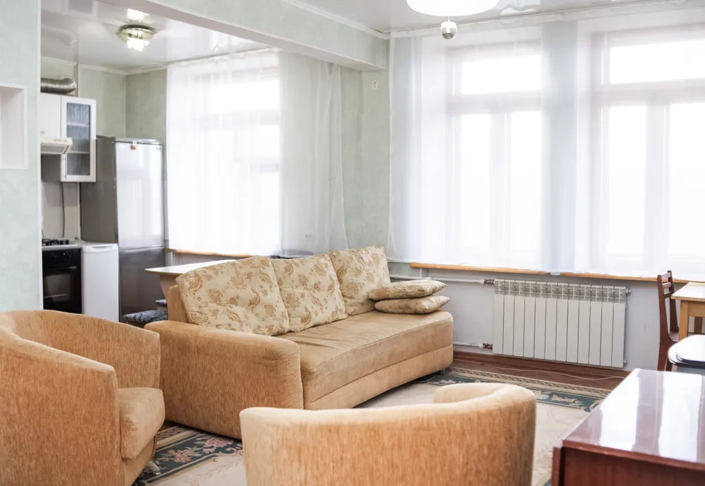 Просторная студия +спальня