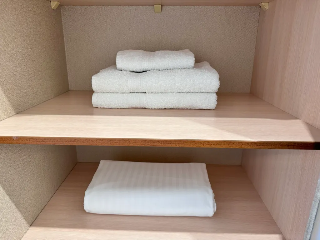 Современная квартира-студия рядом с ТРЦ Аура