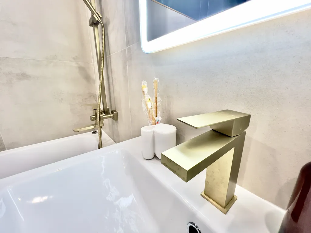 Апартаменты на Тюменском Арбате с видом на Бульвар Дзержинского