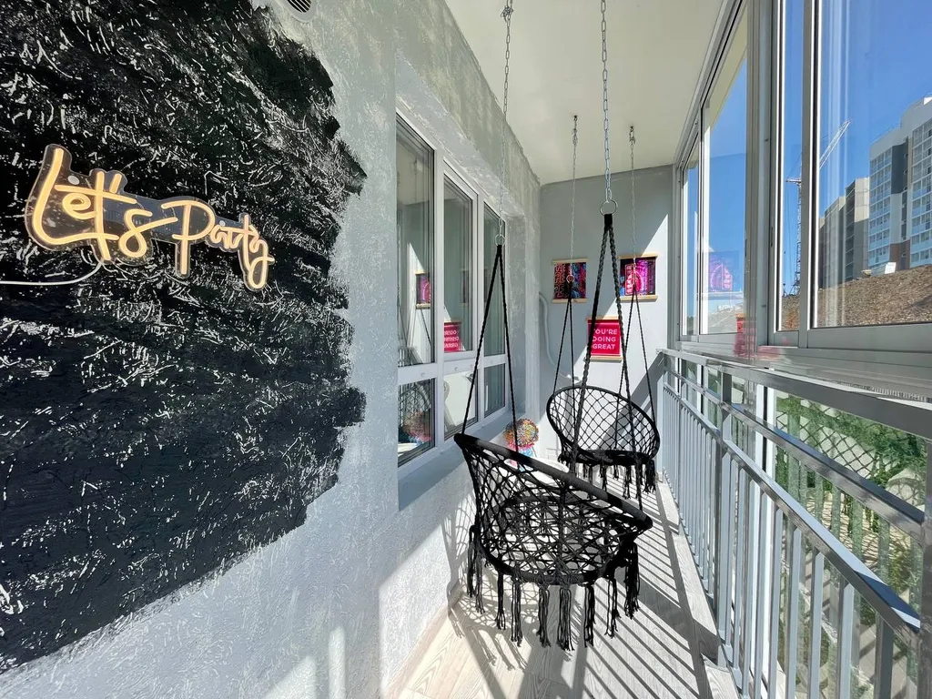 Апартаменты в стиле Космос напротив Московской площади