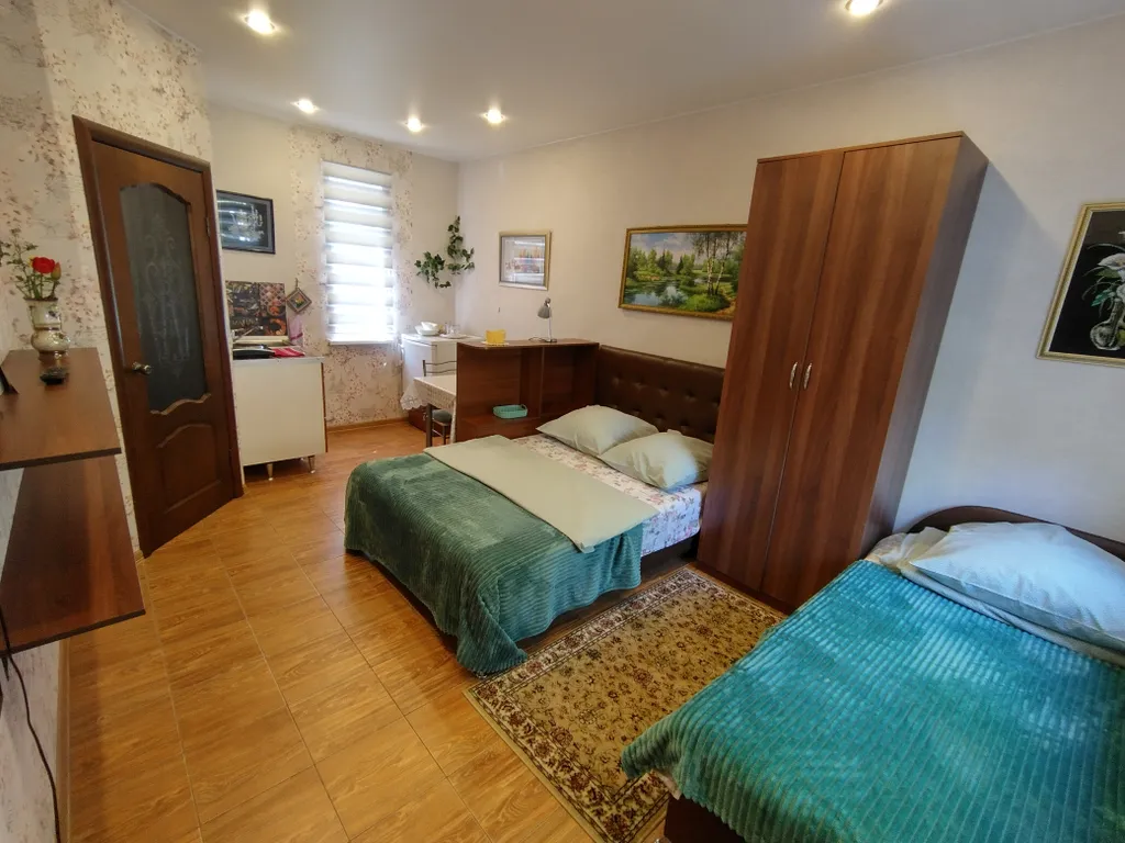 Квартира Квартира Трёхместный номер в Гостевом Доме, Стрельна — Санкт-Петербург