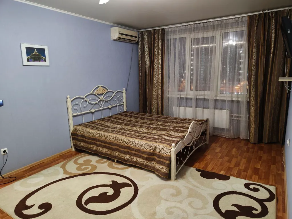 Квартира мк. Р-н молодежный. Есть все необходимое. Чистота и комфорт