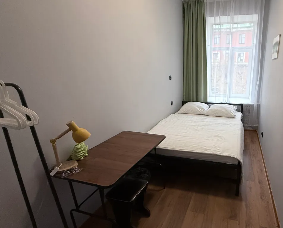 Квартира Простые Сезоны на Седьмой линии — Стандарт — аренда посуточно в Санкт-Петербург