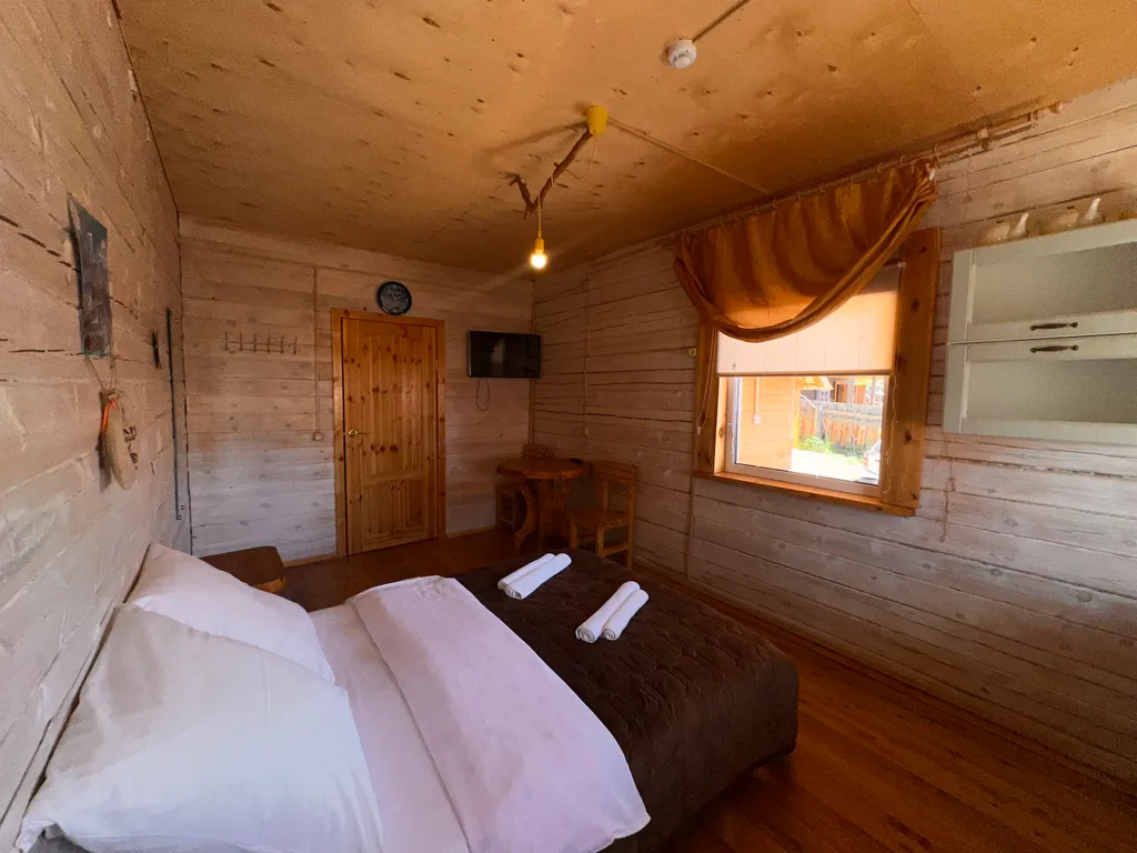 Студия с диваном