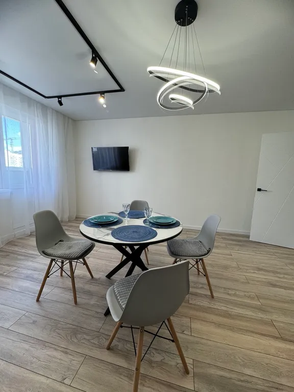 Евротрешка в самом центре развитого района