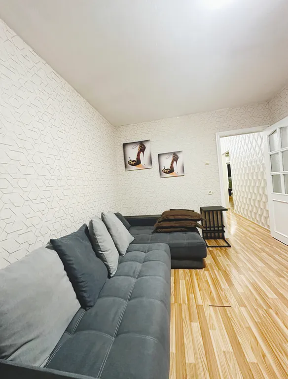 Красивая просторная 3-комнатная квартира с ремонтом