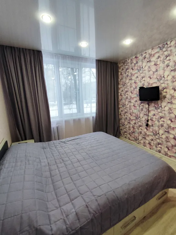 Квартира 2-комнатная Квартира — Тихвин