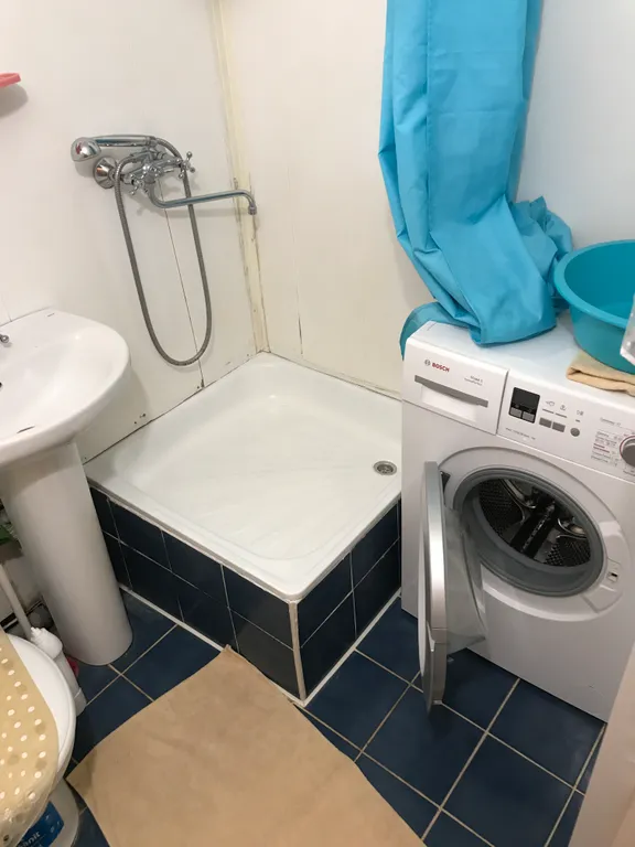 Первая линия, с видом на море