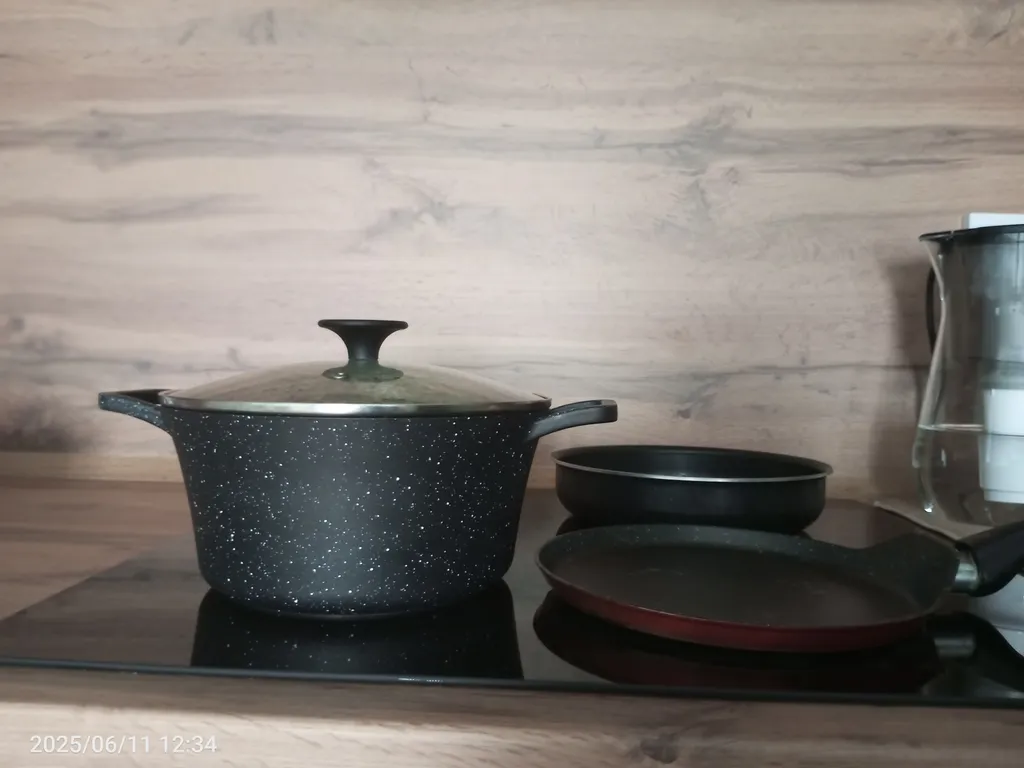 Уютная евро 2ка в 1 минуте от м. Потапова