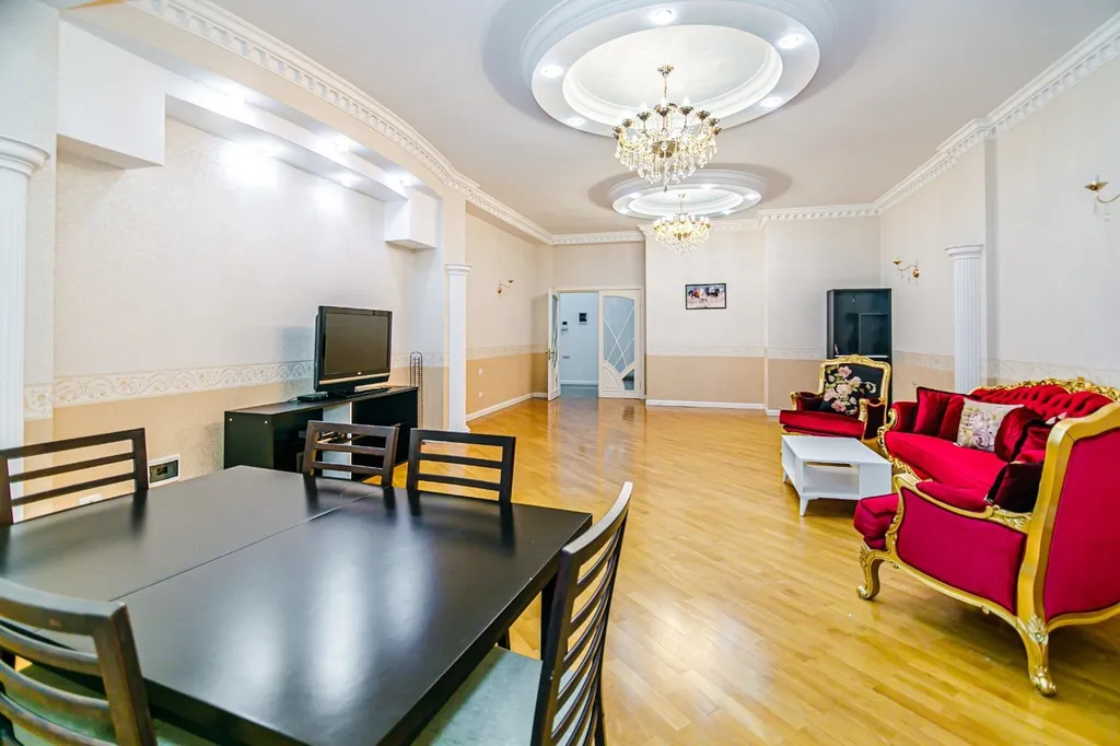 Квартира Moonlight house — аренда посуточно в Баку