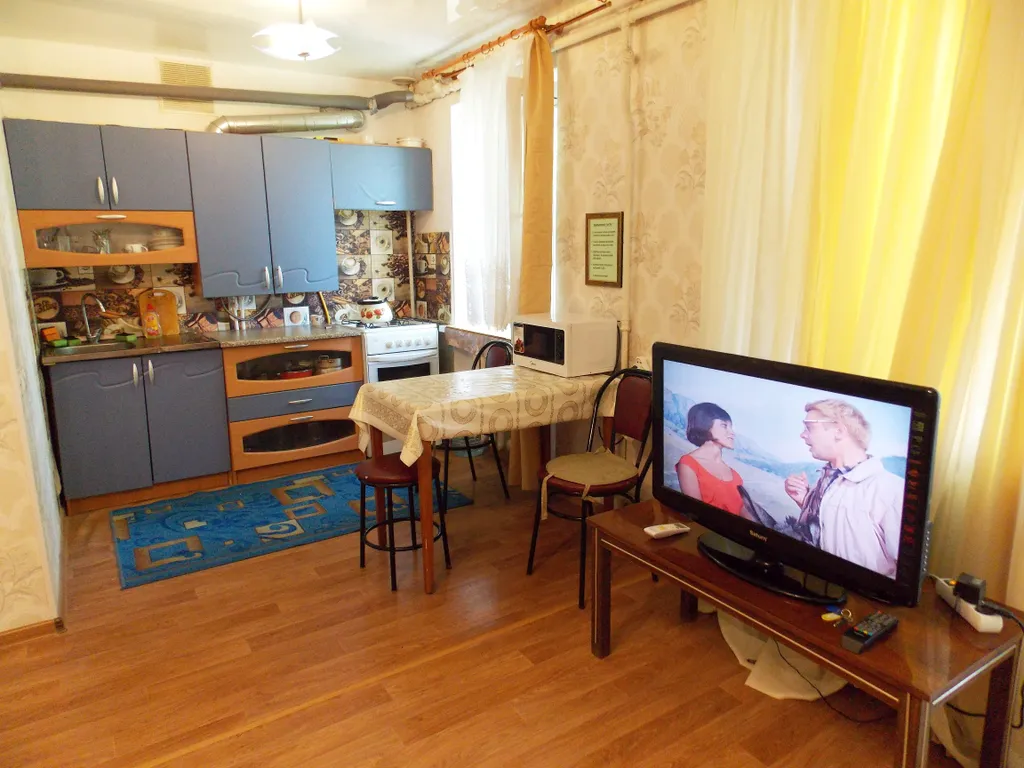 Уютная 2 комнатная квартира в центре города рядом с парком