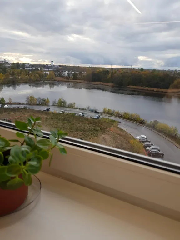 Дом на набережной