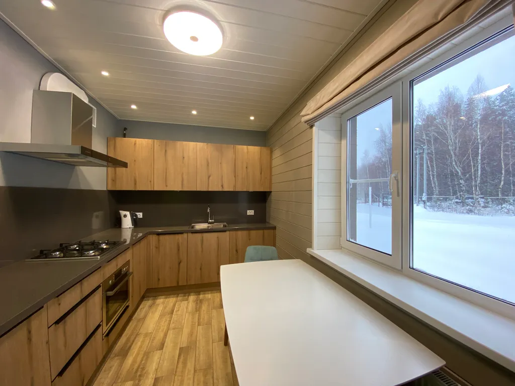 Комфортный и современный дом со всеми удобствами, баня и чан