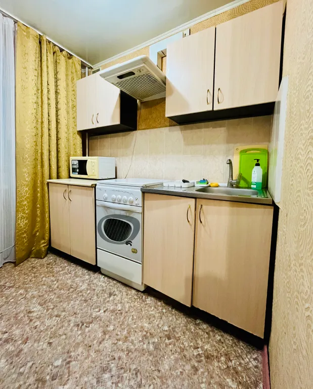 Трехкомнатная квартира с четырьмя раздельными спальными местами