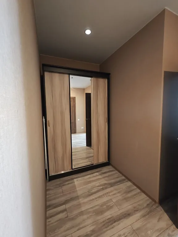 Уютная квартира возле ТЦ Кристалл