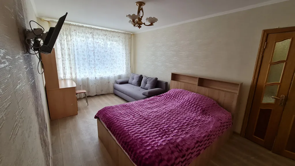 Уютная квартира на красной линии с балконом