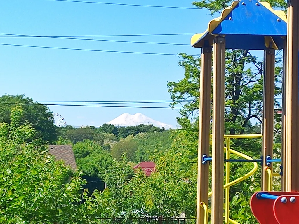 Уютная квартира вблизи санатория Виктория и парка