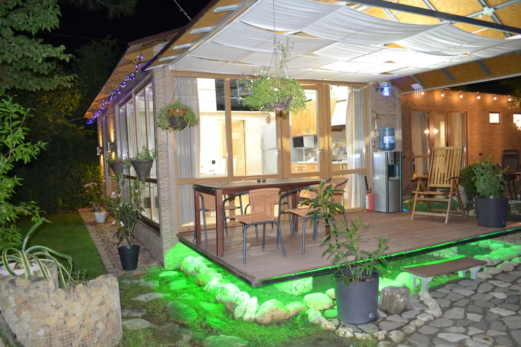 Коттедж Коттедж Бунгало под ключ Райский уголок — Геленджик