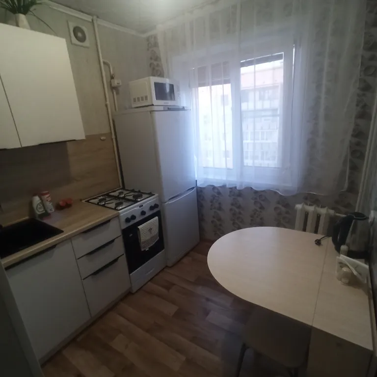 Квартира на первой линии от озера с кондиционером