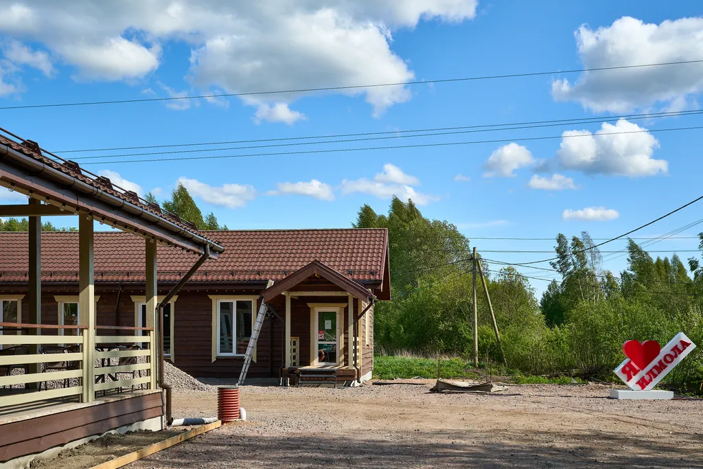 Коттедж Уютный коттедж на берегу Красного озера — Светлое