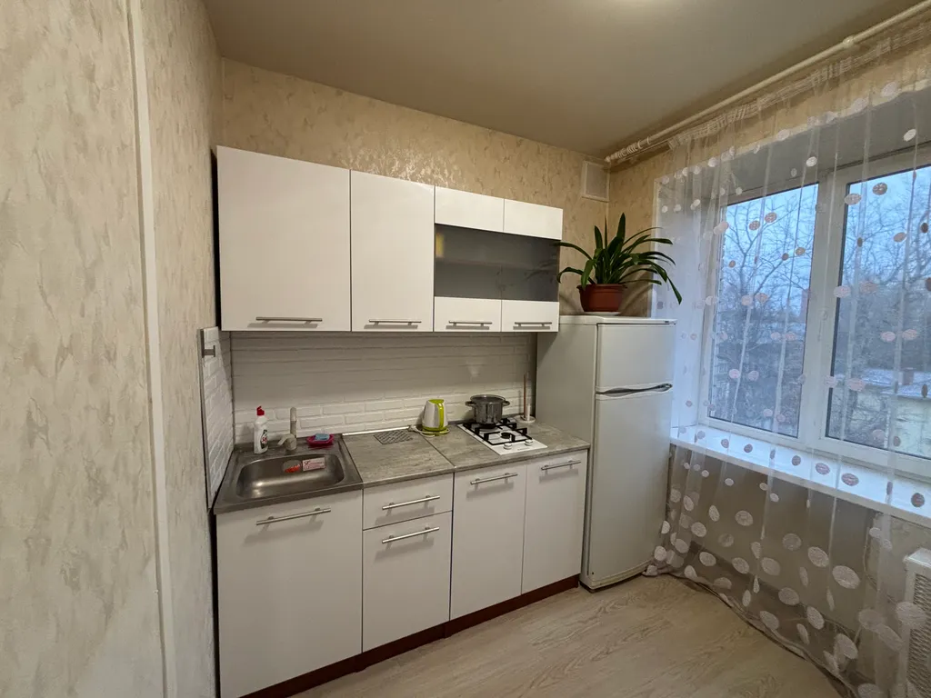 Теплая квартира рядом с эл. станцией Панки