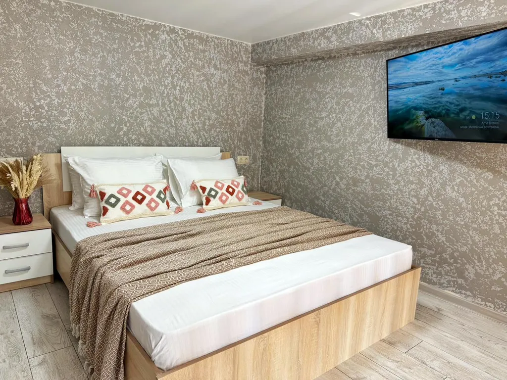 Апартаменты двухуровневые для троих, 3 минуты до пляжа