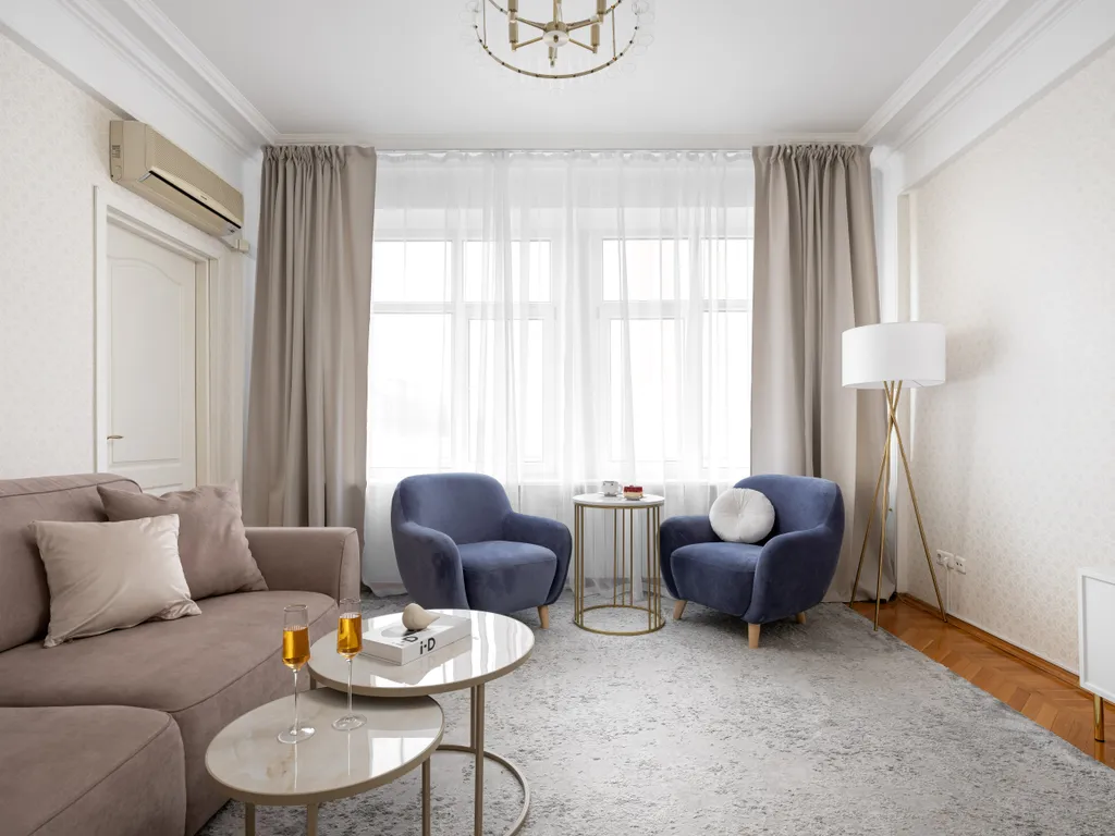 Квартира Квартира Свет и стиль на Б. Дмитровке: у Кремля и Красной Площади — Москва