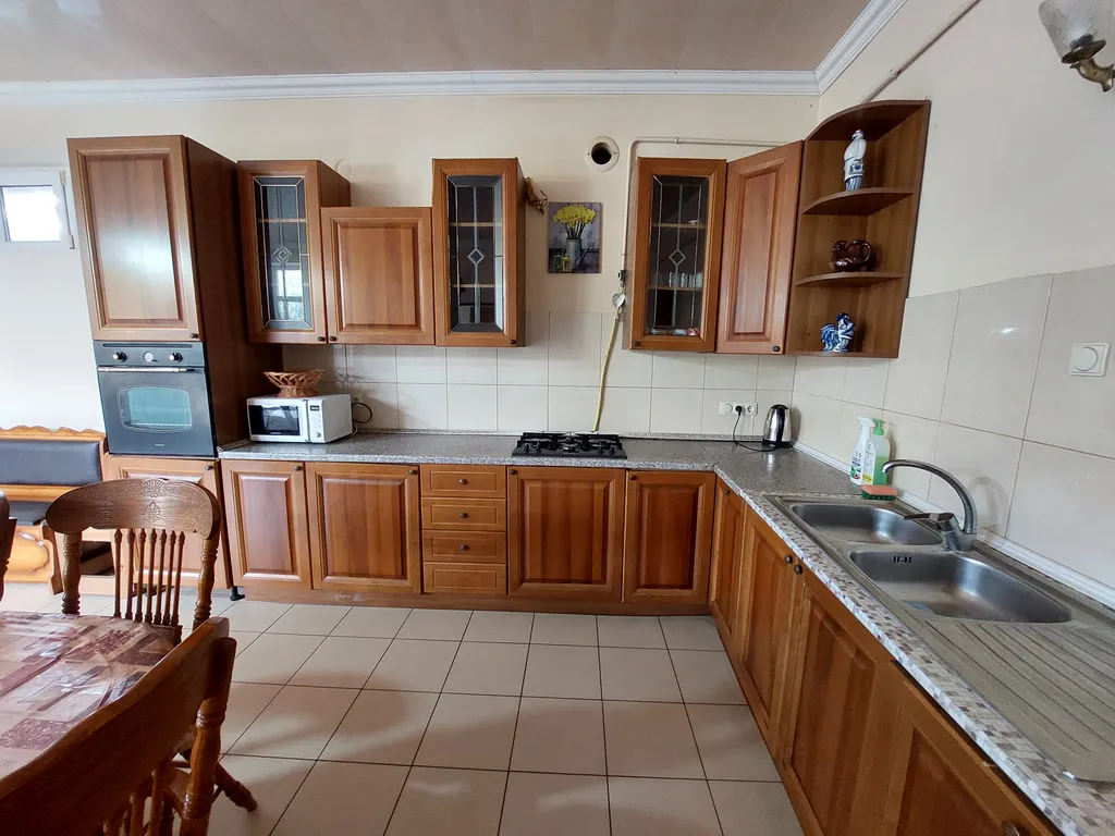 Коттедж Большой дом в центре города — Геленджик