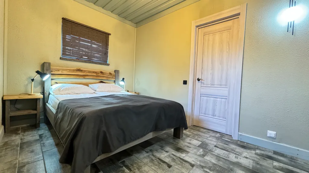 Коттедж Black&White у пристани в центре города