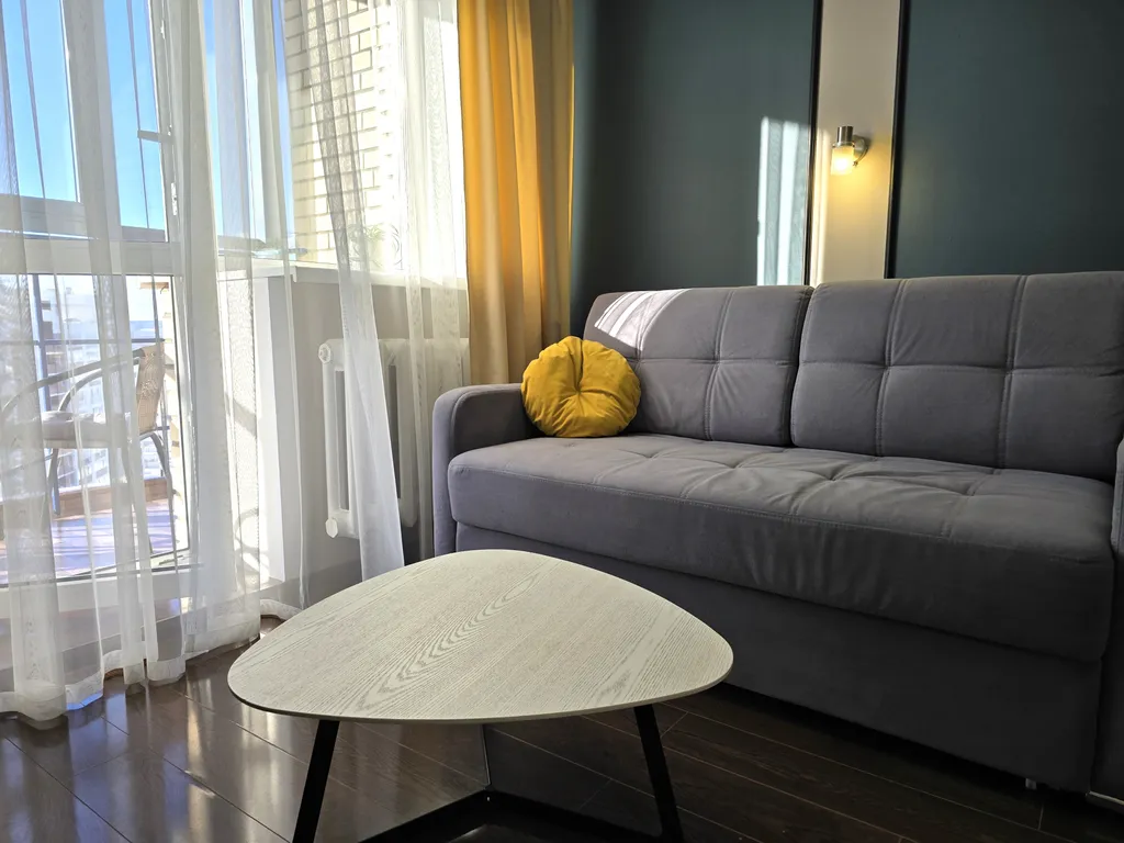 Евродвушка рядом с МТЛ Ареной, панорамный вид на Волгу