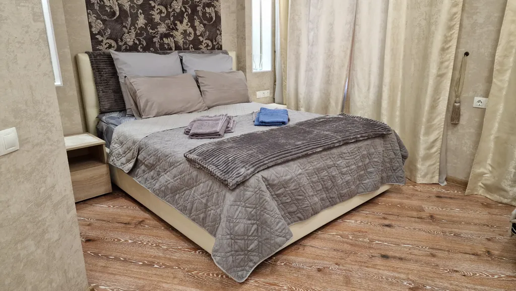 Люкс, летний сад, 6 персон, парковка