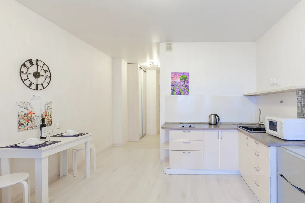 Студия с видом на Волгу