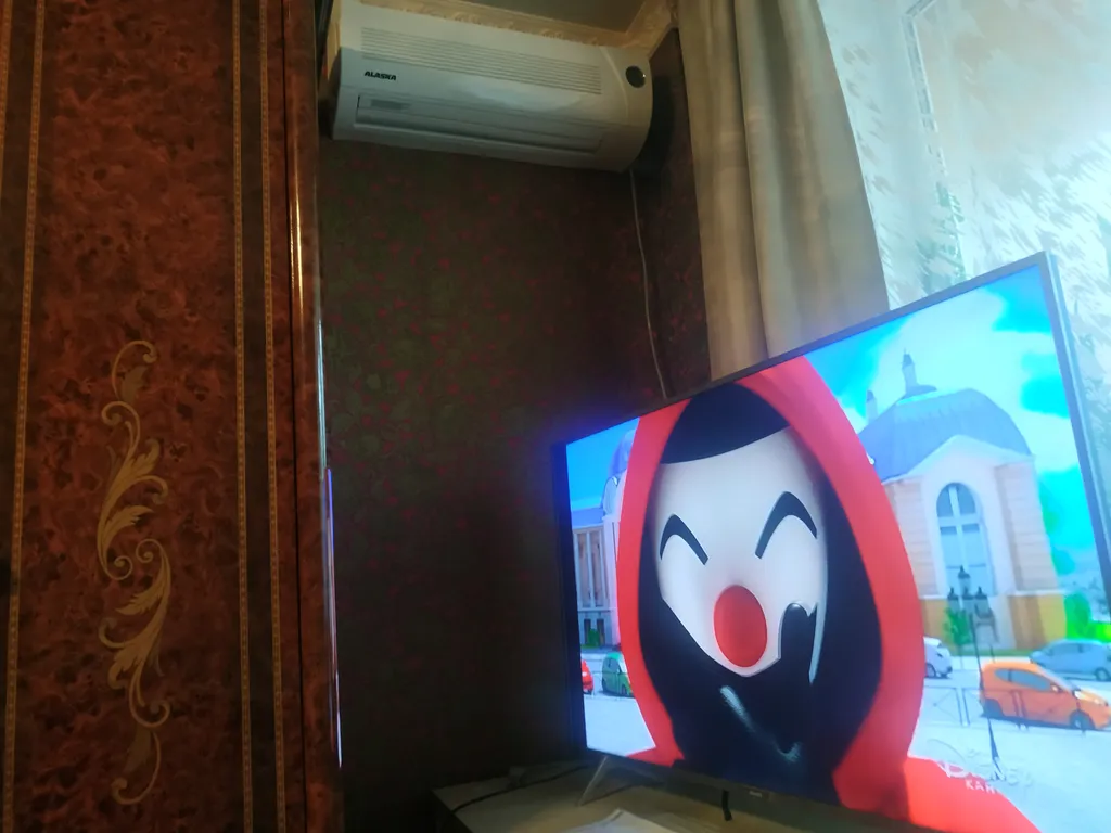 Охраняемый тихий дом в оживлённом мегаполисе