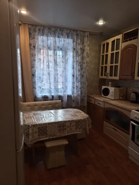 2-комнатная квартира рядом с ЖД Вокзалом