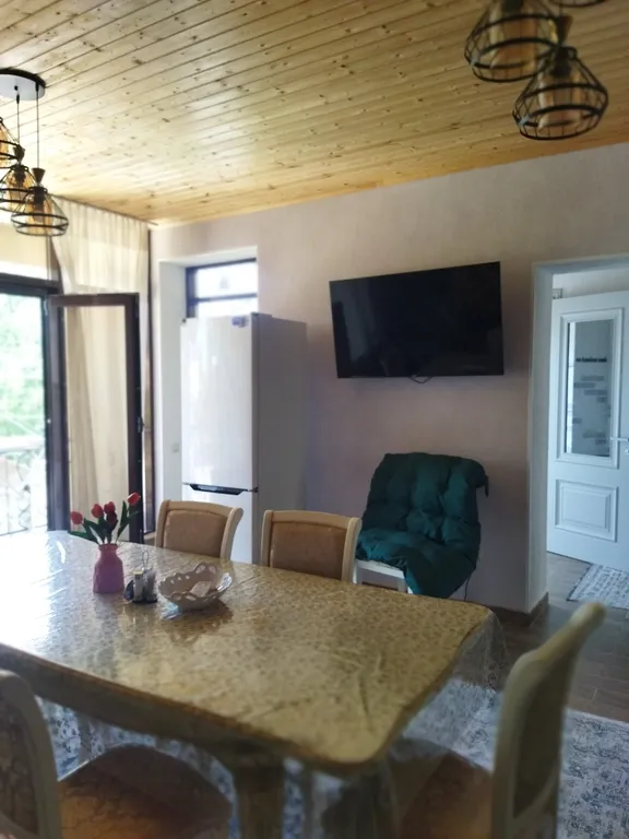 Второй этаж этаж гостевого дома со всеми удобствами