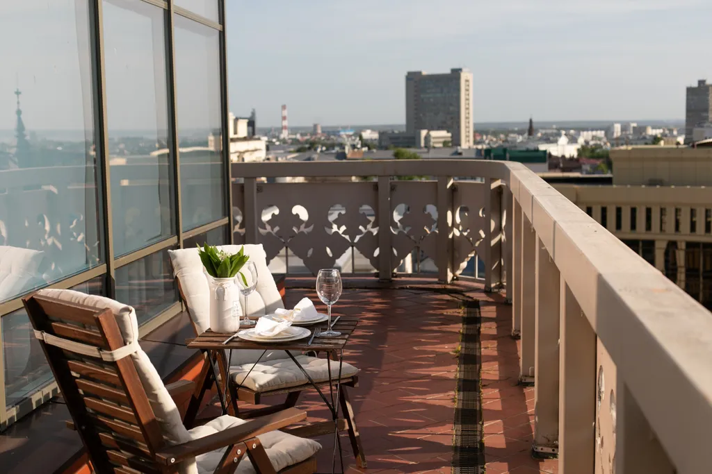 Апартаменты с терассой и с красивым видом на город