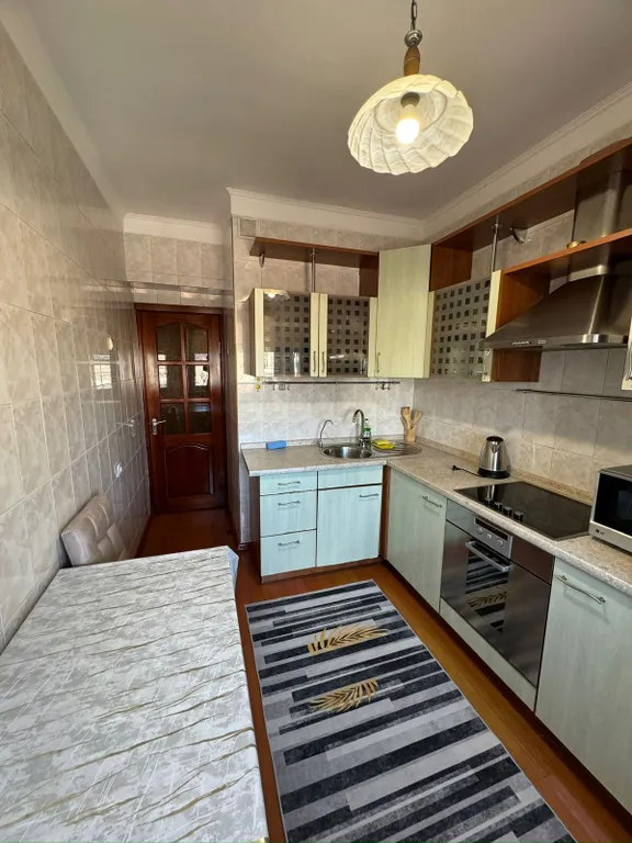 Уютная двухкомнатная квартира напротив ТРЦ Достык Плаза