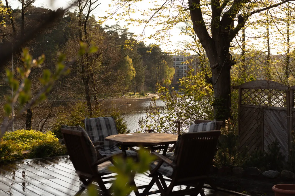 Особняк на берегу Тихого озера