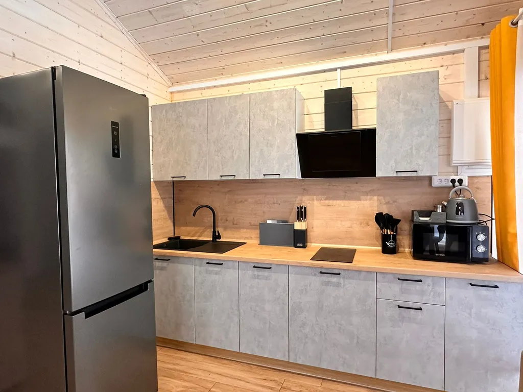 Коттедж с баней рядом с парком Малевича