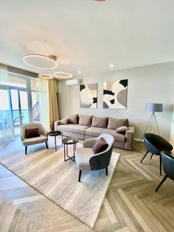 Апартаменты с видом на море на первой линии