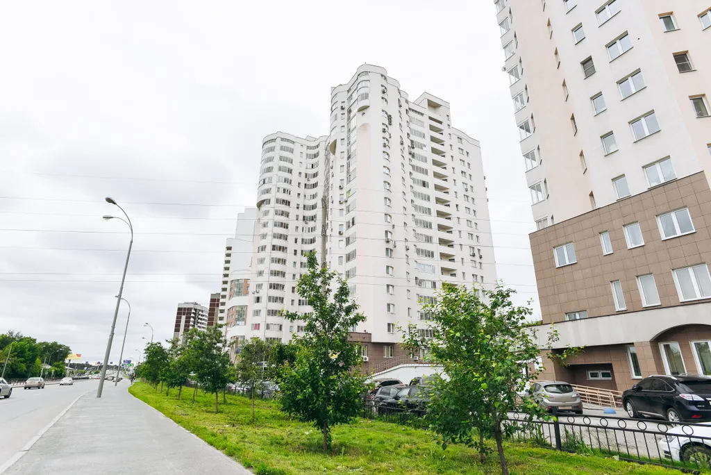 Квартира Квартира Большая двушка с выездом на екад во все стороны — Екатеринбург